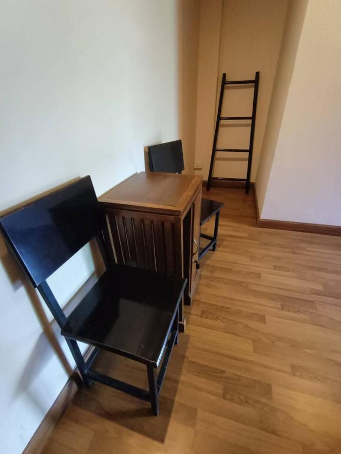 Soft Night Barzaar Hostel Чиангмай Екстериор снимка