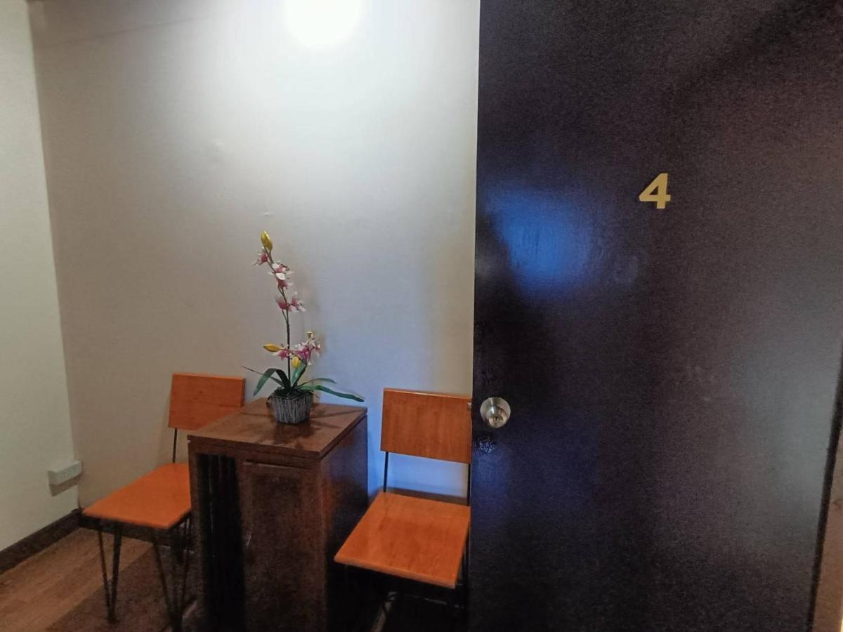 Soft Night Barzaar Hostel Чиангмай Екстериор снимка